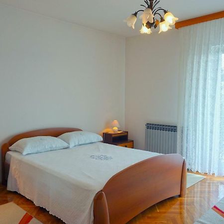 Antonio Apartment Rovigno Esterno foto