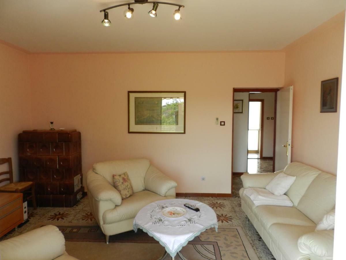 Antonio Apartment Rovigno Esterno foto