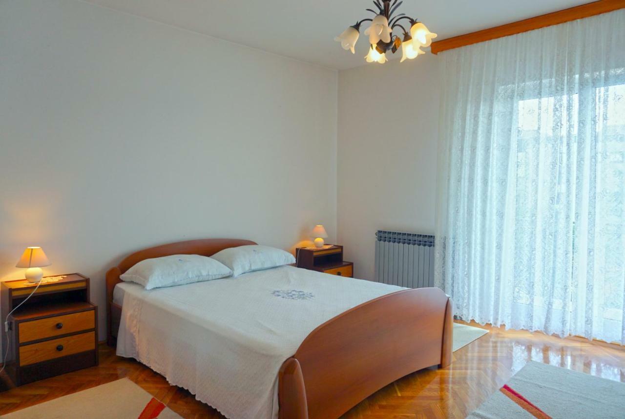 Antonio Apartment Rovigno Esterno foto